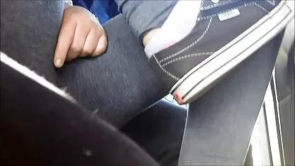 Bionda flessibile video hard gratis italiani amatoriali in calze in tutte le pose cadono con i vicini che sono già sposati