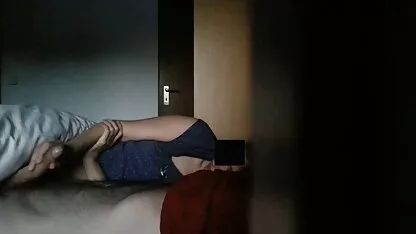 Una video hard studentesse italiane bionda lussureggiante con grandi seni è venuto al casting porno falso