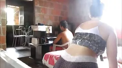 Un giovane ha dato un video hard amatoriali italiani pugno a una zia che è già adulta mentre suo figlio non era a casa