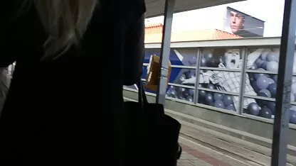 Il boss pianta il Nicole elegante in occhiali video hard italiani incesti
