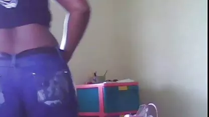 Tre lesbiche video hard italiani privati in scena un vero spettacolo in olio