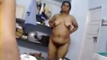 Ragazza inculata bramano un uomo in piscina film porno amatoriali italiani completi