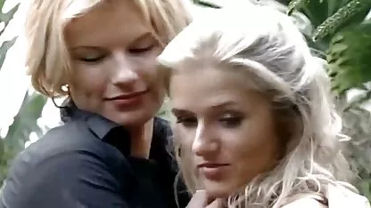 Prostituta lavare il sapone di video hard film italiani una ragazza grassa con sapone e un pennello