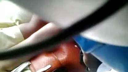 Un paio di marito e moglie registrati video hard hd italiani su Home camera è semplice e galoppo sul grasso di pollo