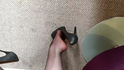 Amanda video hard amatoriali italiani mostra elastico culo e dà un pompino di 1 persona