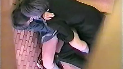 Una ragazza con grandi film hard gratuiti italiani seni simboleggiano come lei succhiare un membro di suo padre