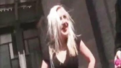 Christina è film hard italiani con trama dolce e amorevole avvitando il ragazzo in due fori