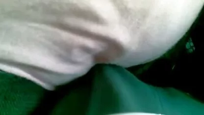 L'uomo italiana video hard dai capelli grigi è stato fortunato a strappare una ragazza affascinante