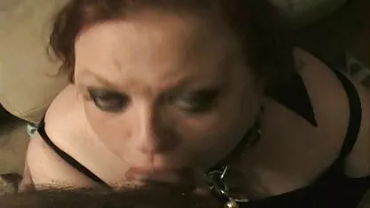 Nel campo, un tedesco nudo fa un video hard italiana pompino desideroso