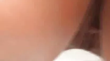 Ragazze che hanno sperimentato deliziare il suo film porno gratis italiane partner con un pompino e la vagina stretta