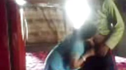 Le donne sono felici video porno attrice italiana con la pelle e il lattice e provalo tu stesso